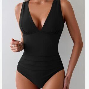 NWT Eomini is one piece swimsuit tummy control  S Small